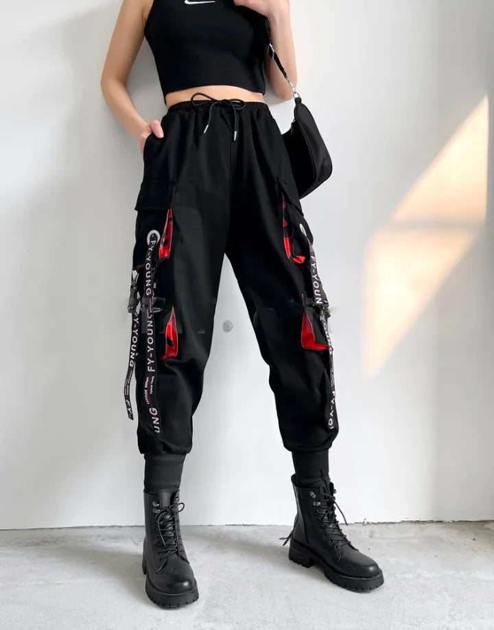shop and buy Synapse Strapped cargo trousers Women